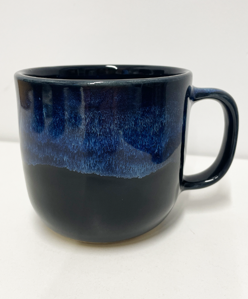 Kubek ceramiczny “Team Wyrwa” 400 ml – styl, siła i kawa z charakterem