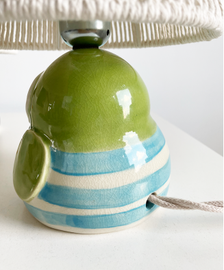 Lampa ceramiczna WESOŁA SÓWKA, wykonana ręcznie