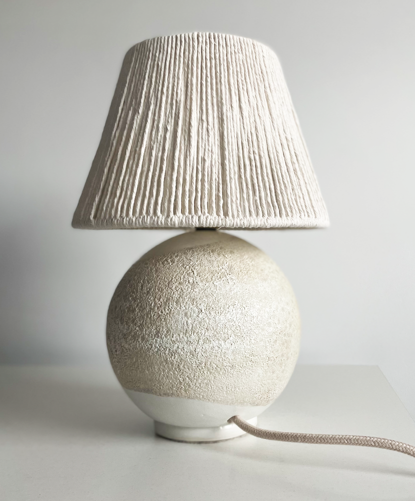 Lampa ceramiczna NAMA, ręcznie wykonana